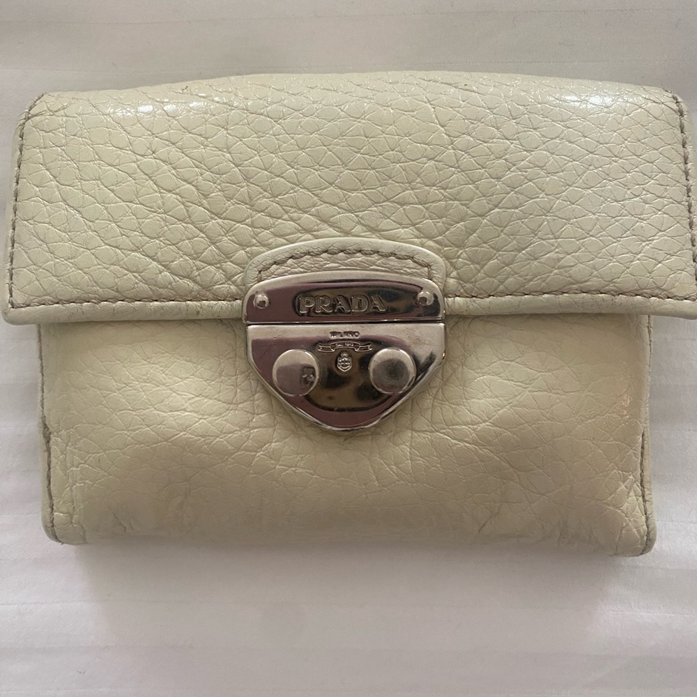 PRADA pebble white wallet